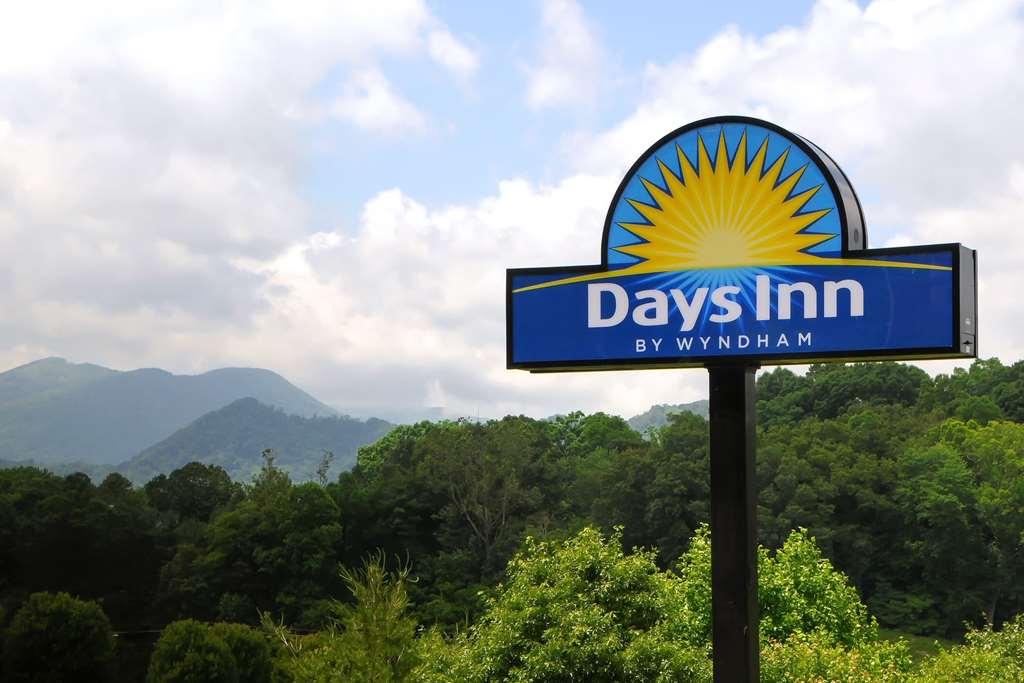 Days Inn By Wyndham Waynesville Nc Exterior foto