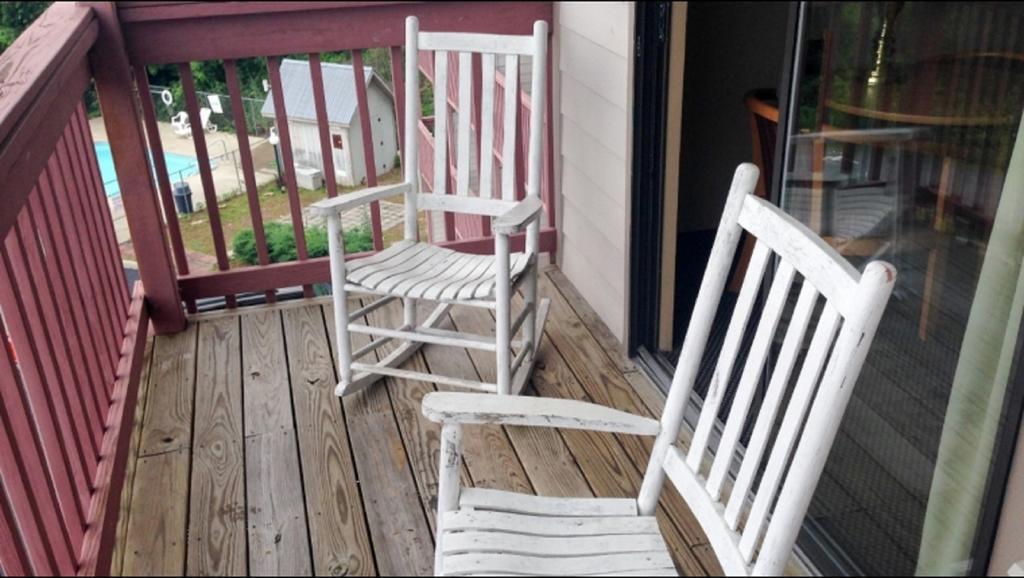 Days Inn By Wyndham Waynesville Nc Exterior foto